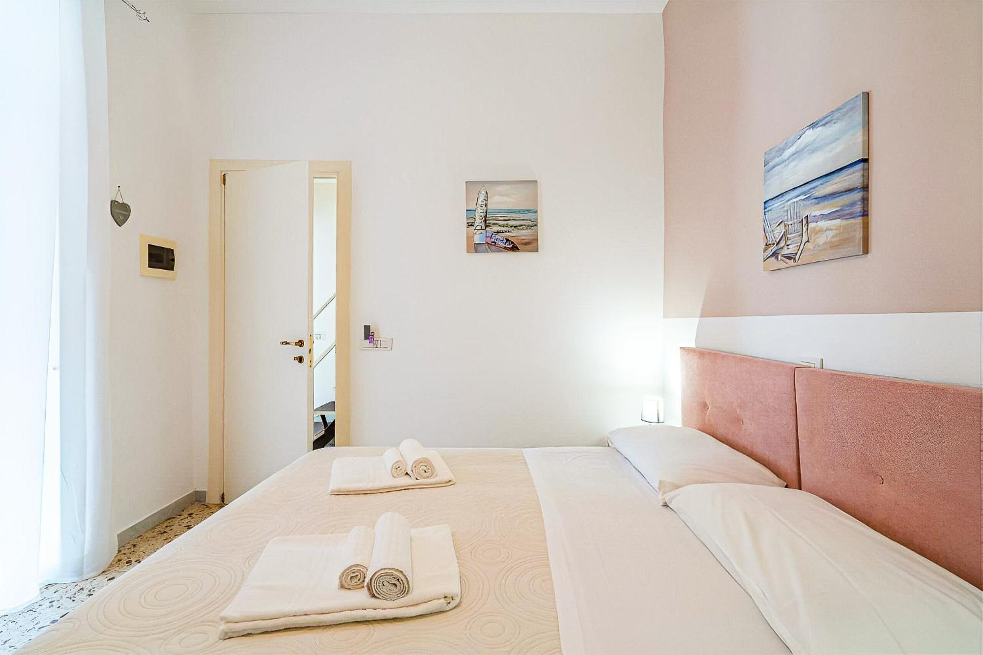Hotiday Room Collection - Ortigia Opera Syracuse Екстер'єр фото