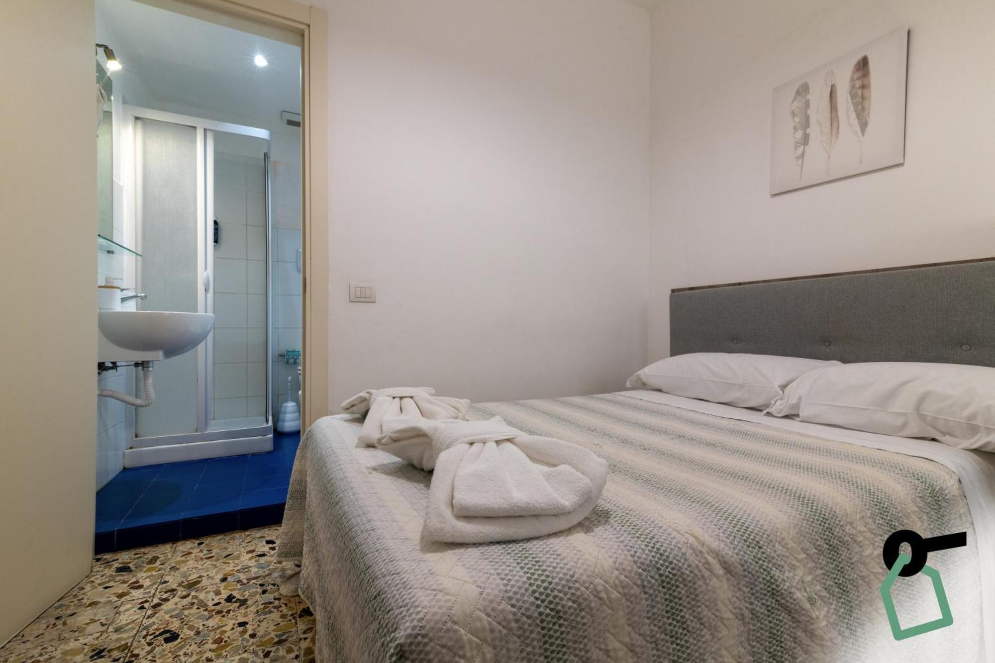 Hotiday Room Collection - Ortigia Opera Syracuse Екстер'єр фото